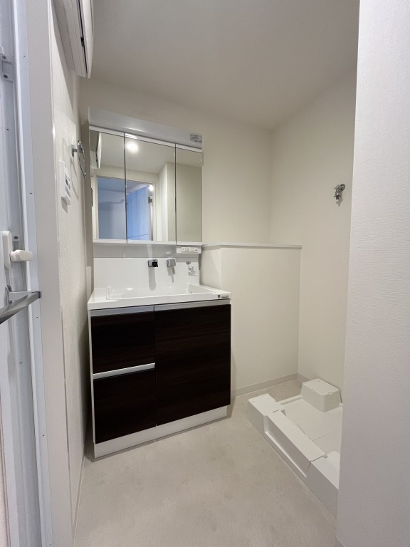 ディエスベアティ久宝寺口4階1LDK 洗面所の画像