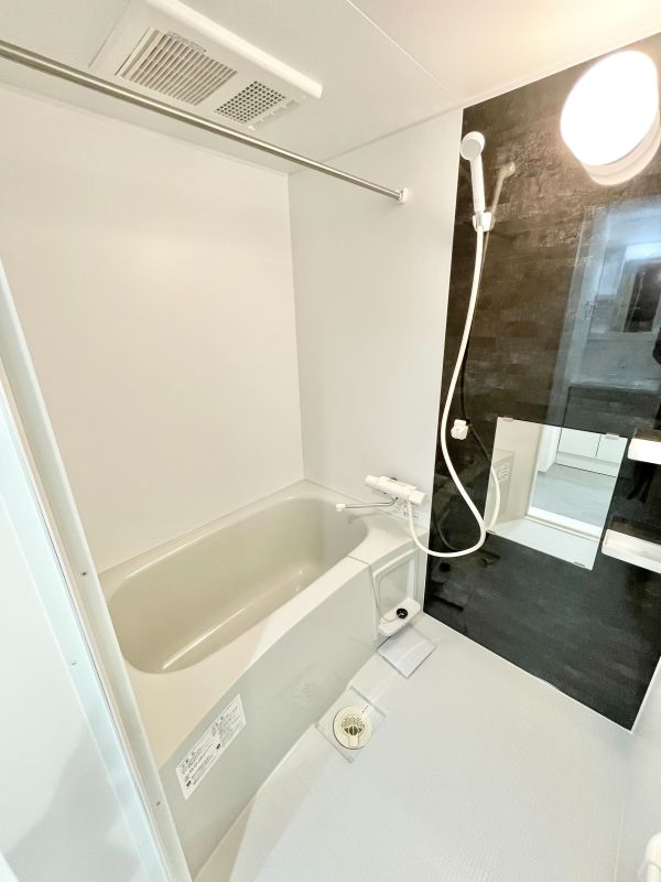 Luciente 藤が丘2階1LDK お風呂の画像