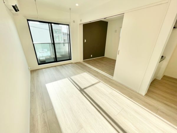 Luciente 藤が丘3階1LDK リビングの画像