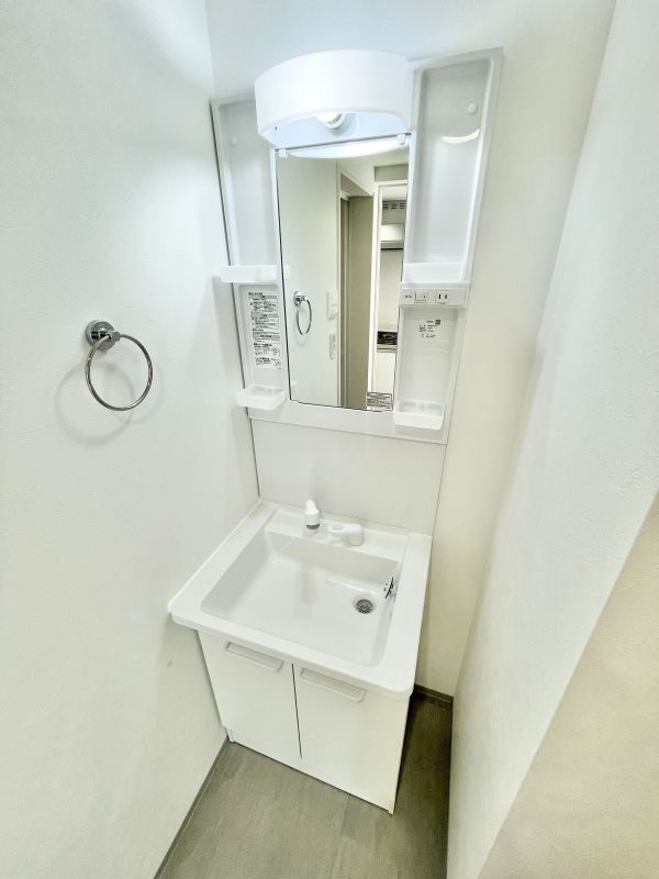 Luciente 藤が丘1階1LDK 洗面所の画像