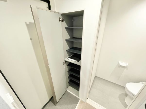 Luciente 藤が丘1階1LDK 玄関の画像