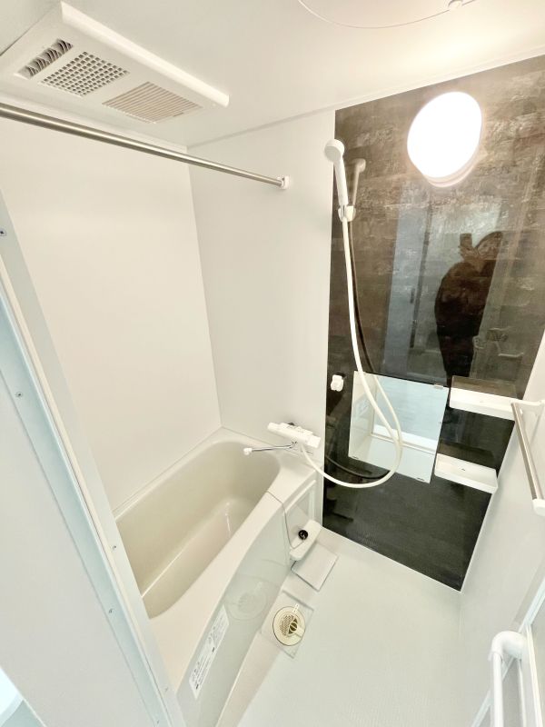 Luciente 藤が丘1階1LDK お風呂の画像