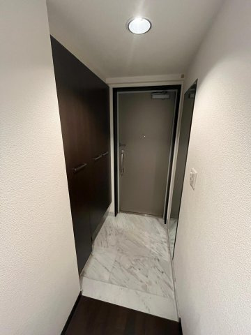 ディークラディア川西15階3LDK 玄関の画像