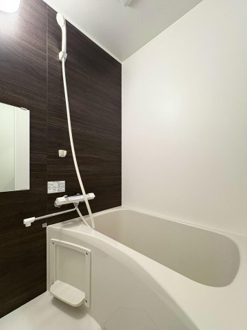 ディアコート守口B1階1LDK お風呂の画像