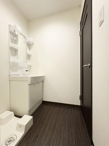 ディアコート守口B1階1LDK 洗面所の画像