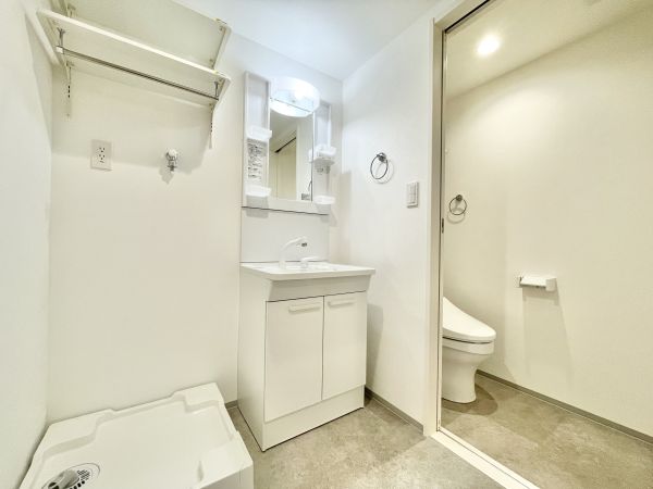 BAILA ＆Premium2階1K 洗面所の画像