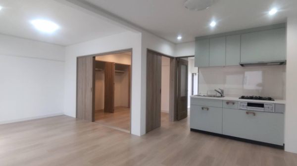 クレアール忠岡1階2LDK リビングの画像