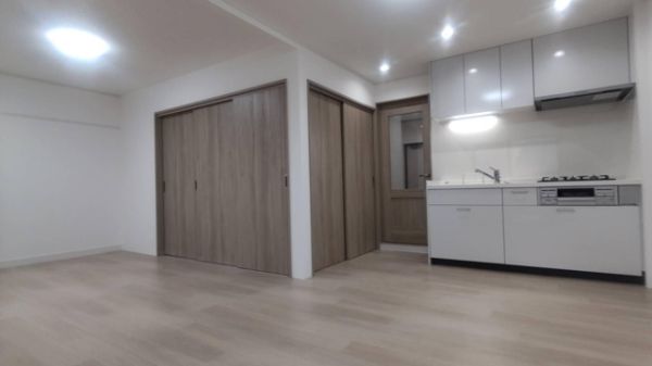 クレアール忠岡2階2LDK リビングの画像