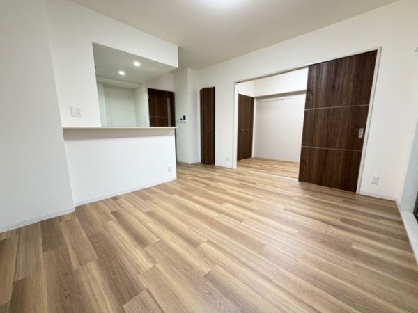 アトリエール堺寺地町1階2LDK リビングの画像