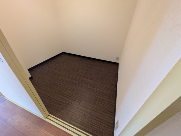 あべのベルタ8階3LDK 収納の画像