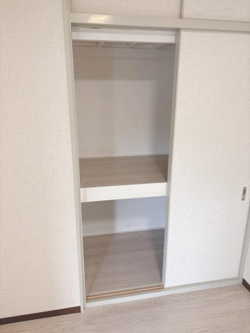 グリーンハイツ3階1DK 収納の画像