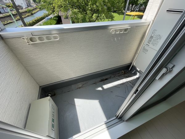 フィローネ高畑2階1K ベランダの画像