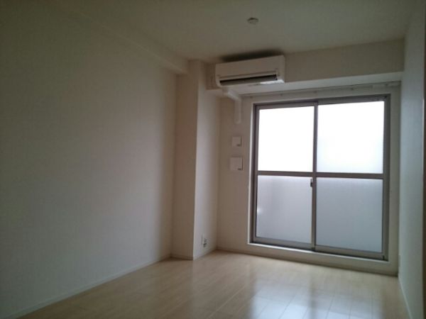 ウェスト宮ノ下6階1LDK 部屋①の画像