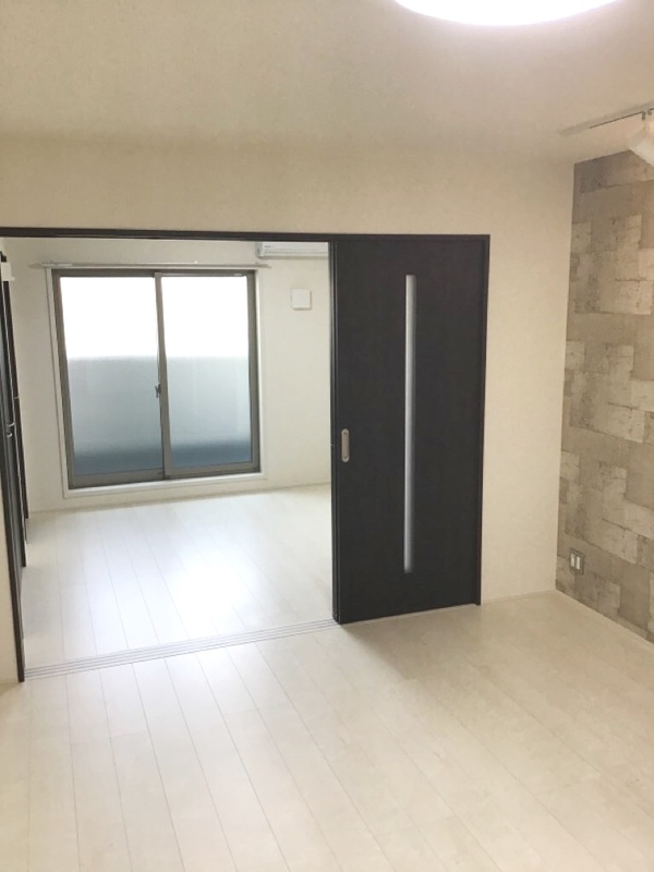 フジパレスタクト3階1LDK リビングの画像