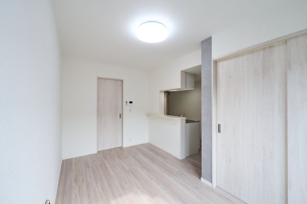 CRASTINE上飯田東町4丁目2階1LDK 部屋①の画像