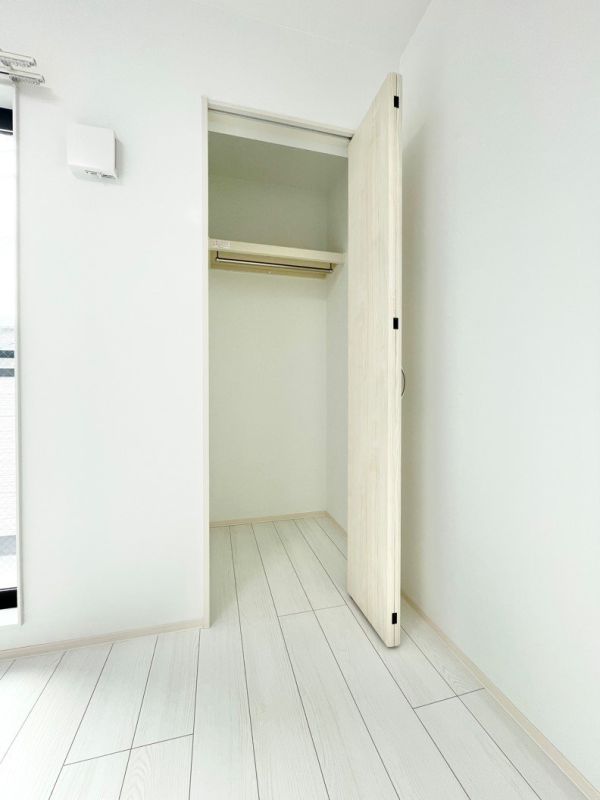 CRASTINE東味鋺3丁目Ⅱ3階1K 収納の画像