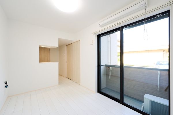 CRASTINE東味鋺3丁目Ⅱ3階1LDK リビングの画像