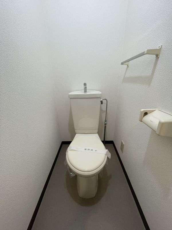 ハウスアイ上新庄2階1K トイレの画像