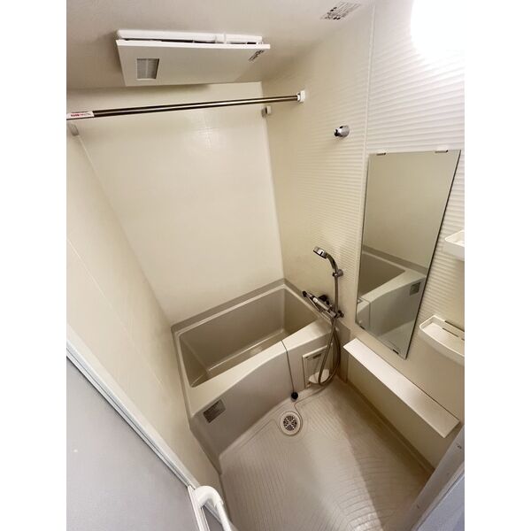 レジュールアッシュ塚本レジデンス8階1K お風呂の画像