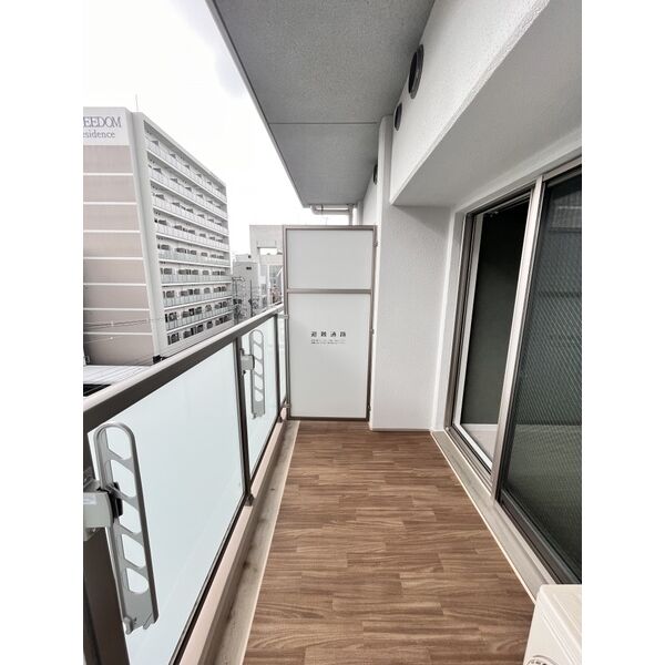 GLUCK MAISON S-SAKAI XVI5階1K ベランダの画像