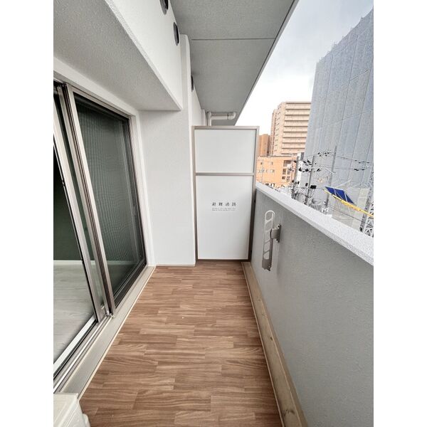 GLUCK MAISON S-SAKAI XVI4階1K ベランダの画像