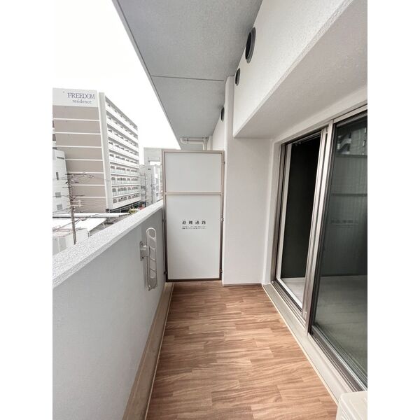 GLUCK MAISON S-SAKAI XVI4階1K ベランダの画像