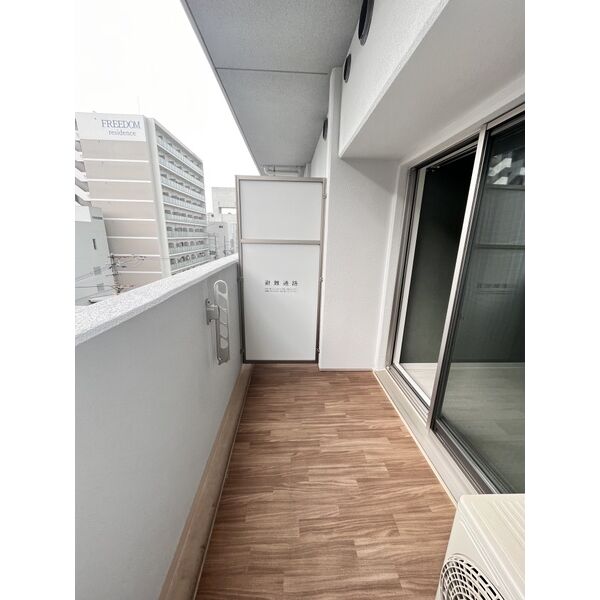 GLUCK MAISON S-SAKAI XVI5階1K ベランダの画像