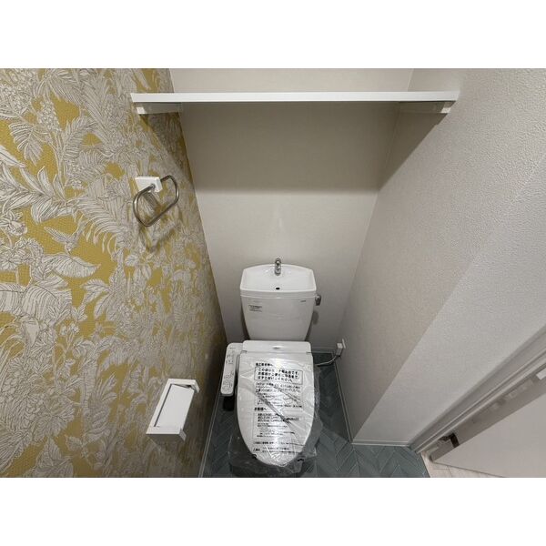 GLUCK MAISON S-SAKAI XVI2階1K トイレの画像