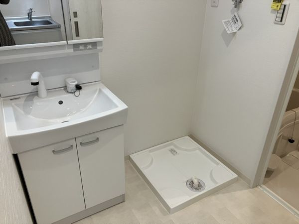 プルメリア阪大前2階1K 洗面所の画像