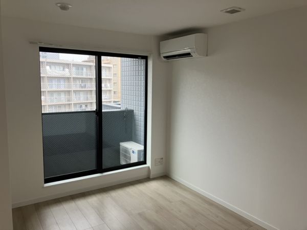 プルメリア阪大前2階1K リビングの画像