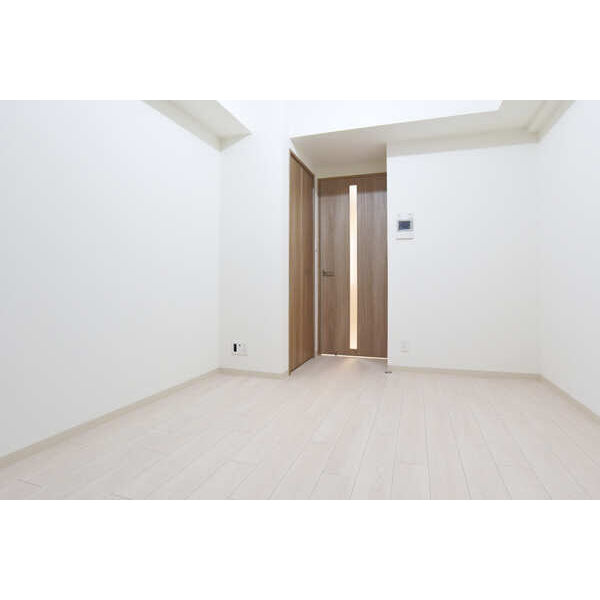 フォーリアライズ難波リアン06階1K 部屋①の画像