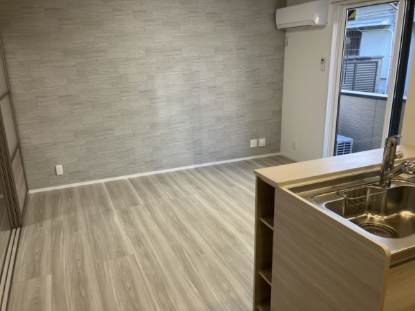 Flat　Comfy　豊中1階2LDK リビングの画像