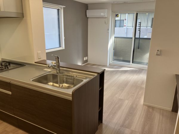 Flat　Comfy　豊中2階2LDK リビングの画像