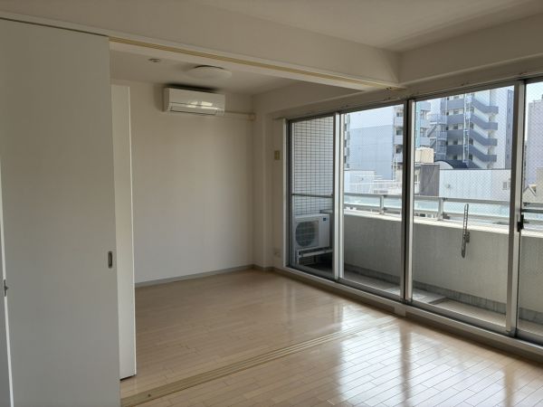 ドゥーエ谷町5階1LDK 部屋①の画像