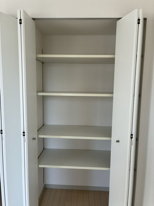 ドゥーエ谷町15階1LDK 収納の画像