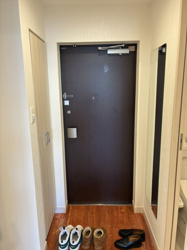 プレジオ難波EURO12階1LDK 玄関の画像