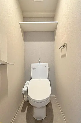 リヴェント難波ウエスト14階1LDK トイレの画像