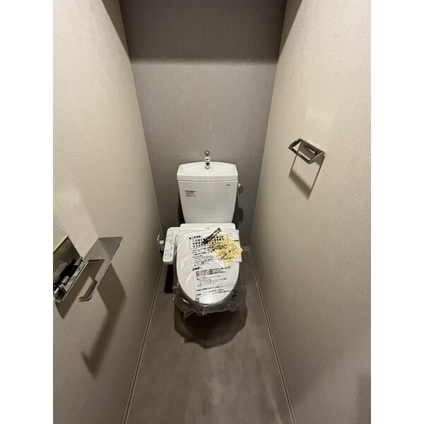 リヴェント難波ウエスト11階1LDK トイレの画像