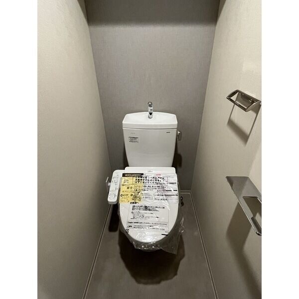 リヴェント難波ウエスト11階1LDK トイレの画像