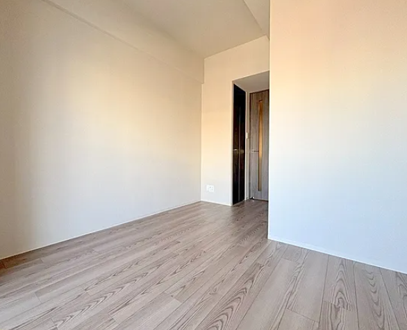 リヴェント難波ウエスト7階1K リビングの画像