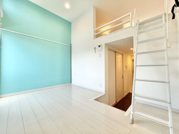 エスポワール堀田2階1R リビングの画像