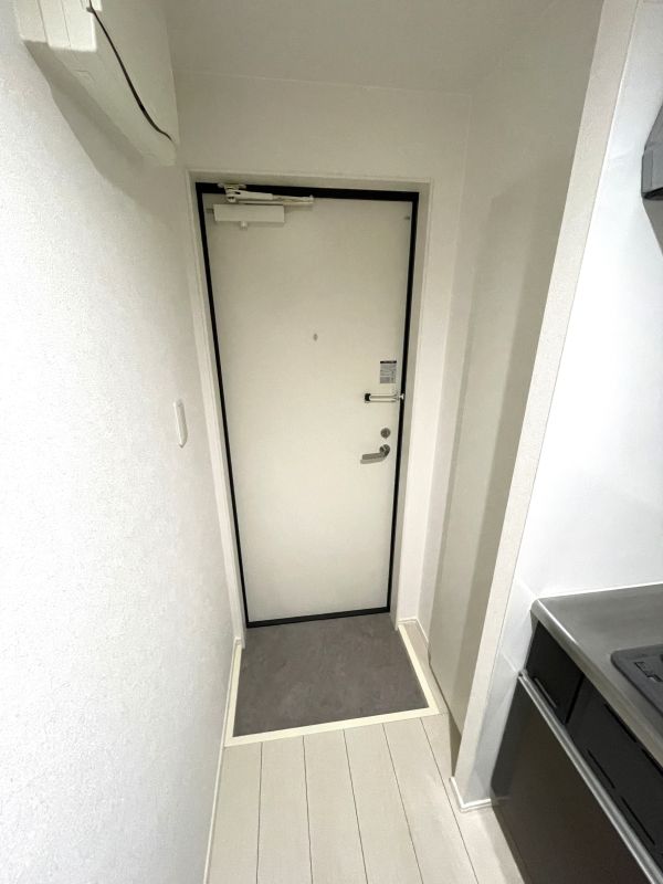 Kiino1階1R 玄関の画像