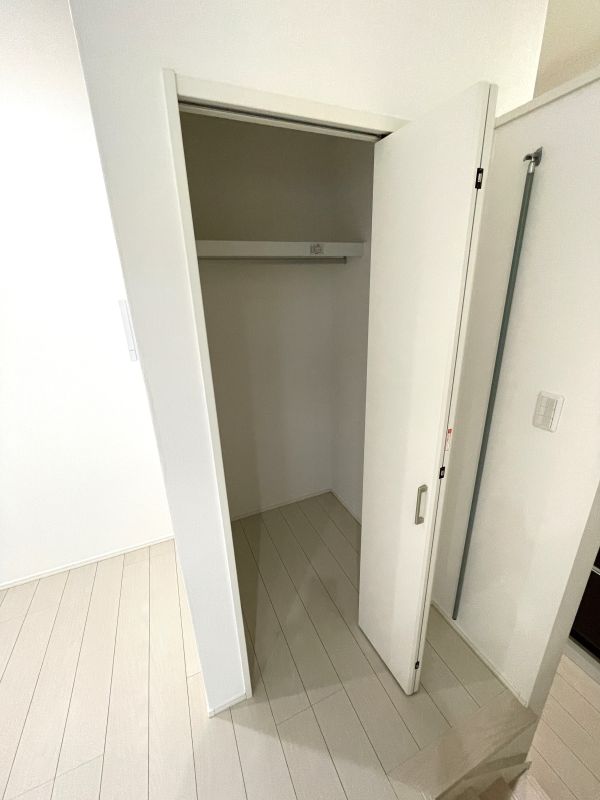 Kiino1階1R 収納の画像