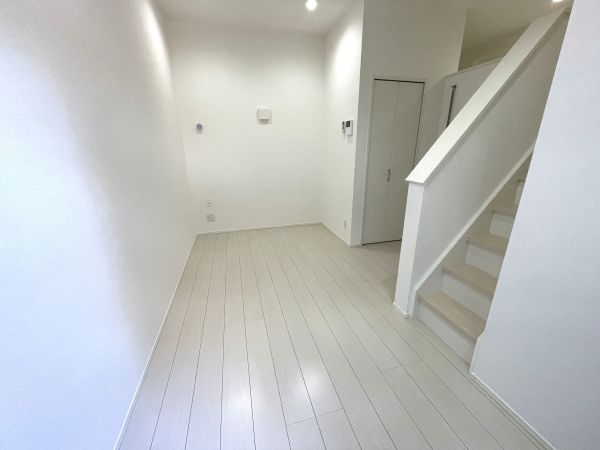 Kiino2階1R リビングの画像