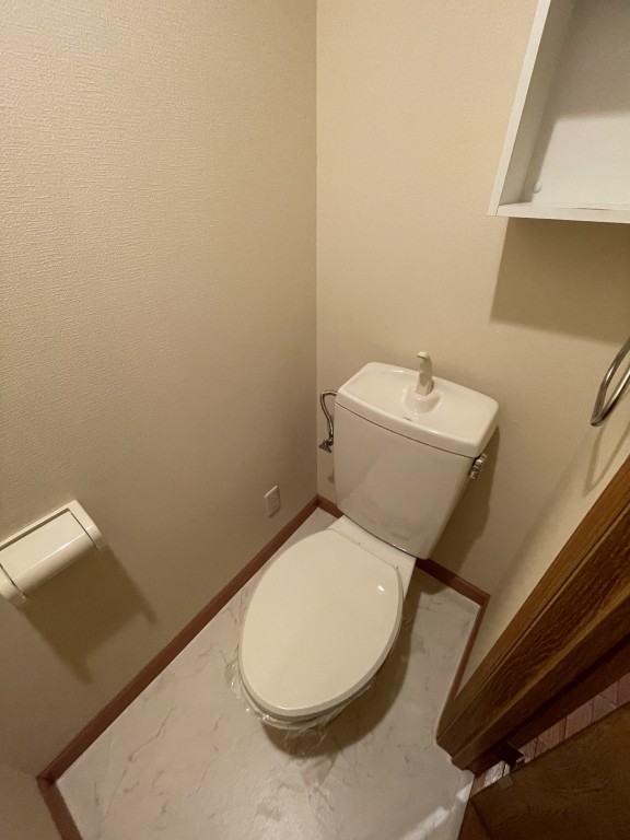 Bentornati1階1R トイレの画像