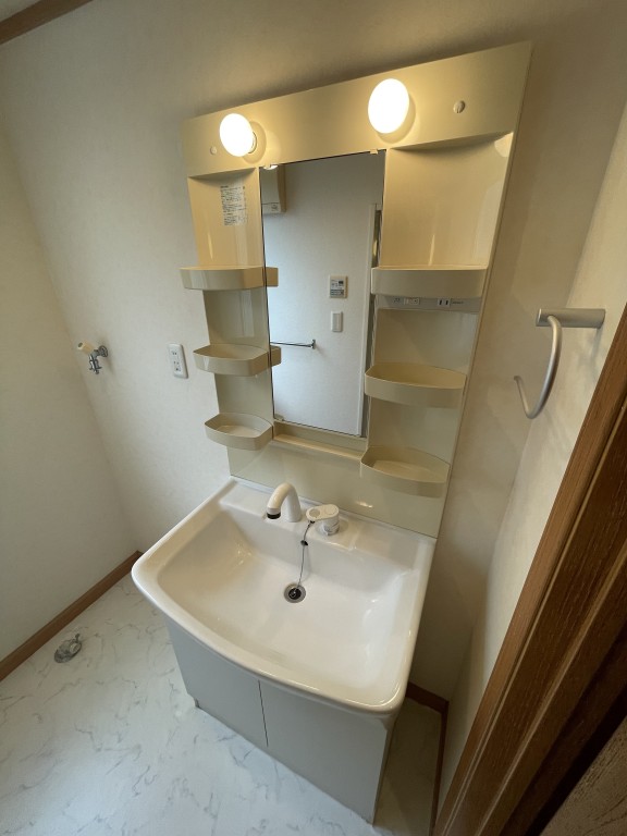 Bentornati1階1R 洗面所の画像