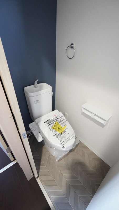 ソエル海塚2階2LDK トイレの画像