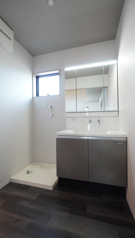 ソエル海塚2階2LDK 洗面所の画像