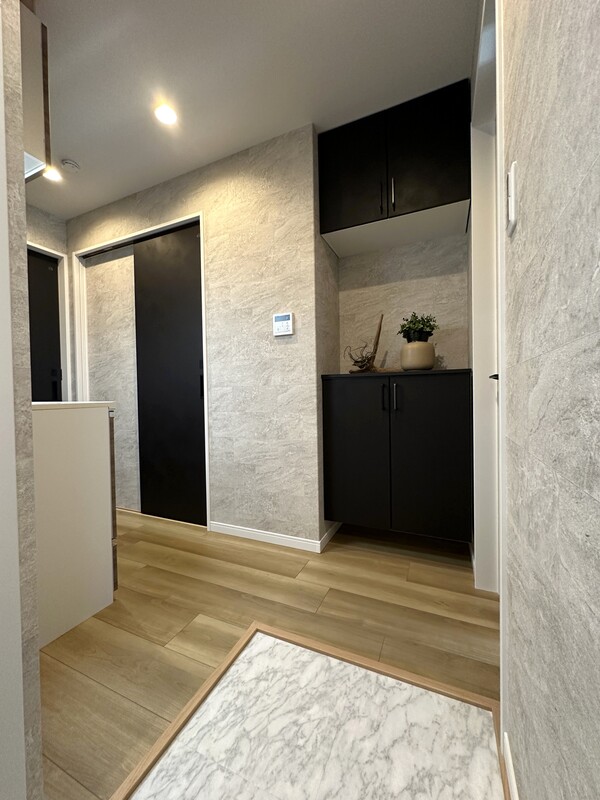 エスクード凪 3階1K 玄関の画像