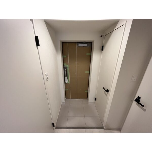 THE MUSIC COURT2階3K 玄関の画像